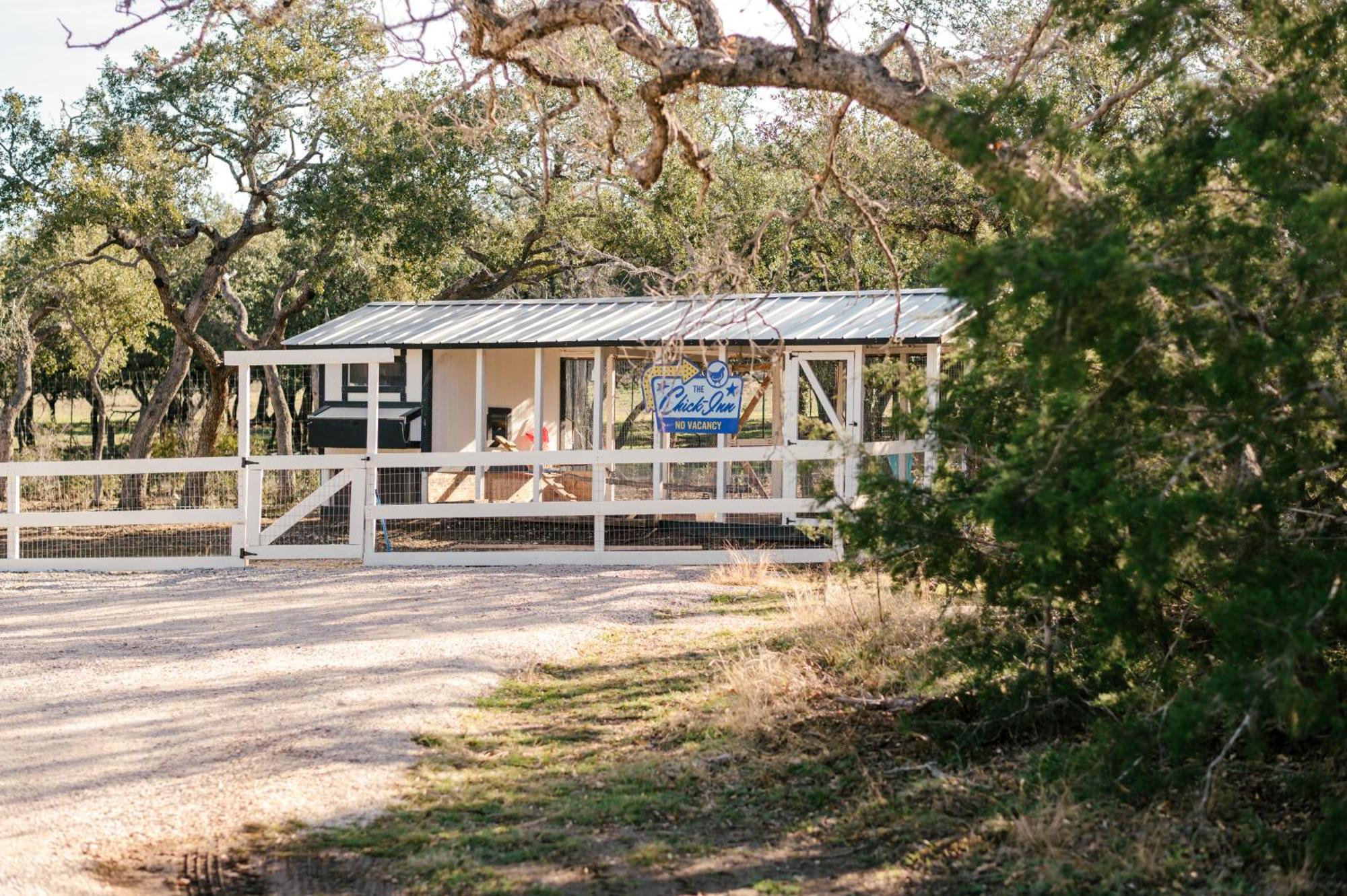 Garofalo Cottage At Wrenwood Ranch, King Bed Johnson City Exteriör bild